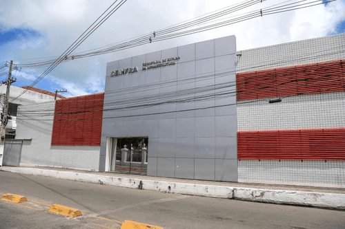 Imagem da noticia: Alagoas é pressionado a cumprir lei que assegura fornecimento de cannabis no SUS