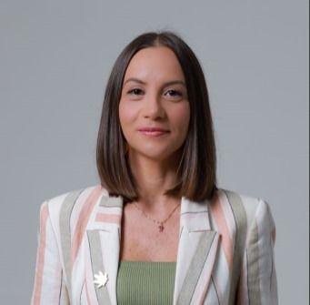 Biografia do Autor Carla Coutinho