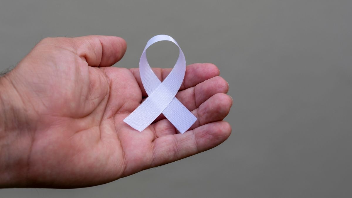 Janeiro Branco: campanha alerta para crise de saúde mental; MDMA surge como tratamento