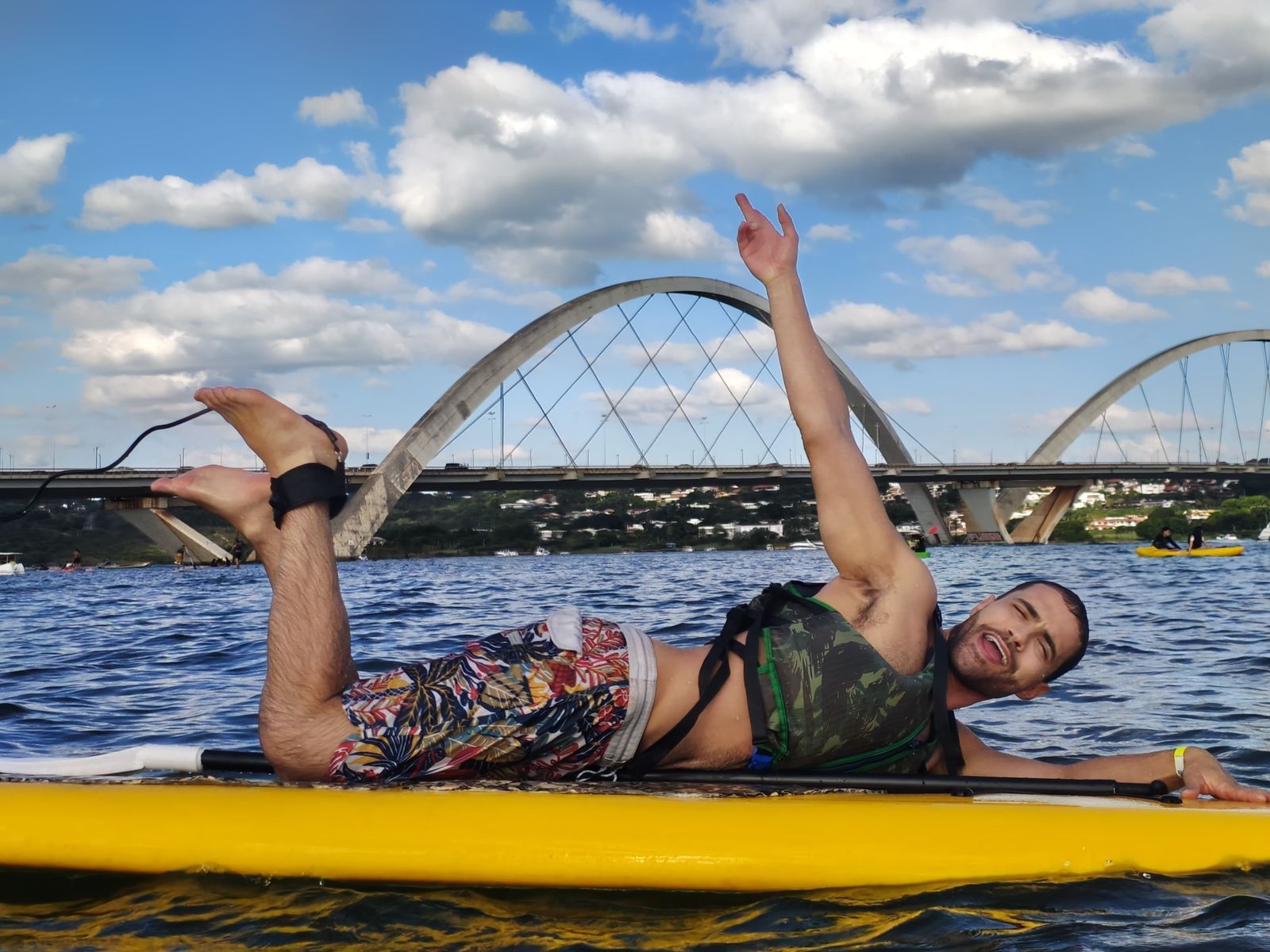 "Da sensação de morte ao prazer de viver": Cannabis ajuda cantor Piettro a superar depressão e inspira novo trabalho artístico