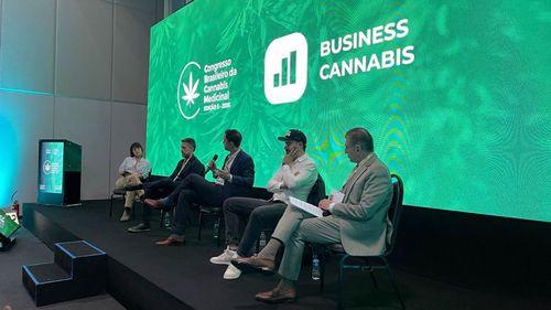 Imagem da noticia: Abertura do Congresso de Cannabis Medicinal reúne lideranças e aquece debate sobre o futuro do setor