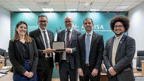 Imagem da noticia: Diretor-relator da revisão da RDC 327 se despede da Anvisa nesta sexta-feira (19).